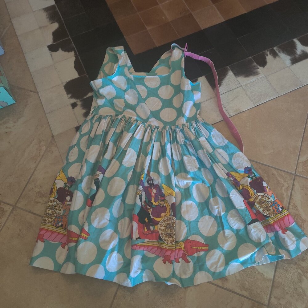 Sarsparilly The Beatles collection dress size 3xl New (fits 16-18)